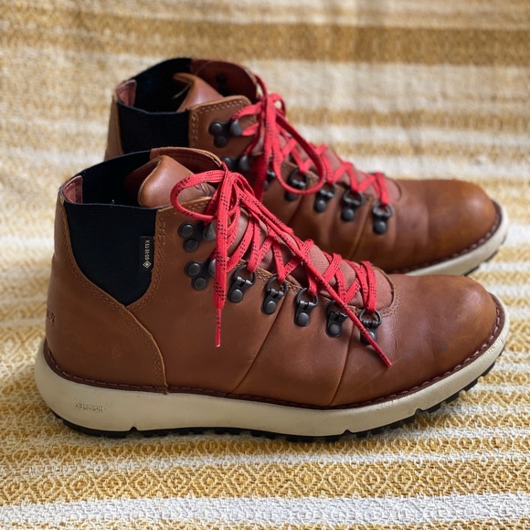 Danner Shoes - Danner Vertigo 917 GTX Chelsea Boot